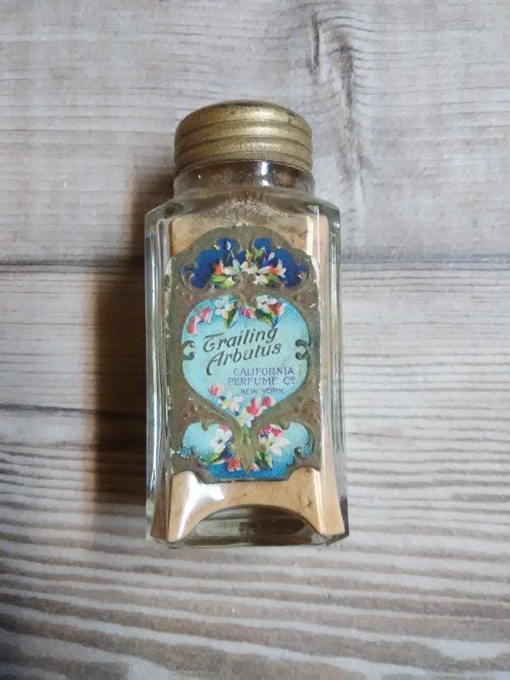 Vintage California Perfume Co - TRAILING ARBUTUS - sachet powder - glass bottle